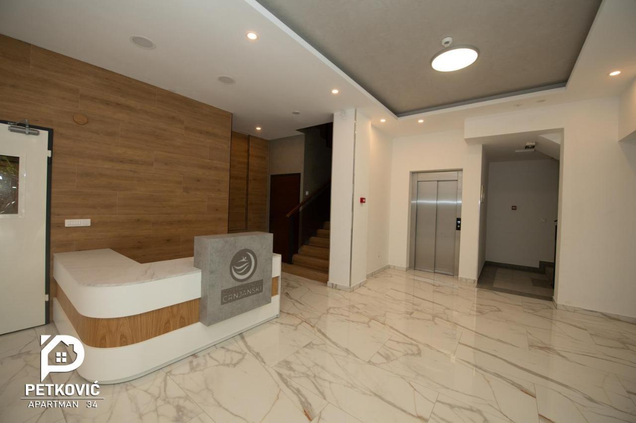 Petkovic Apartmani Studio32 Jagodina Exterior photo